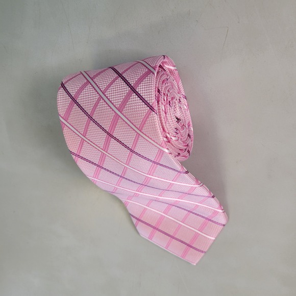 Jos A Bank Traveler Pink Plaid 100% Silk Long 64" Stain Resistant Necktie NWOT - Picture 1 of 5